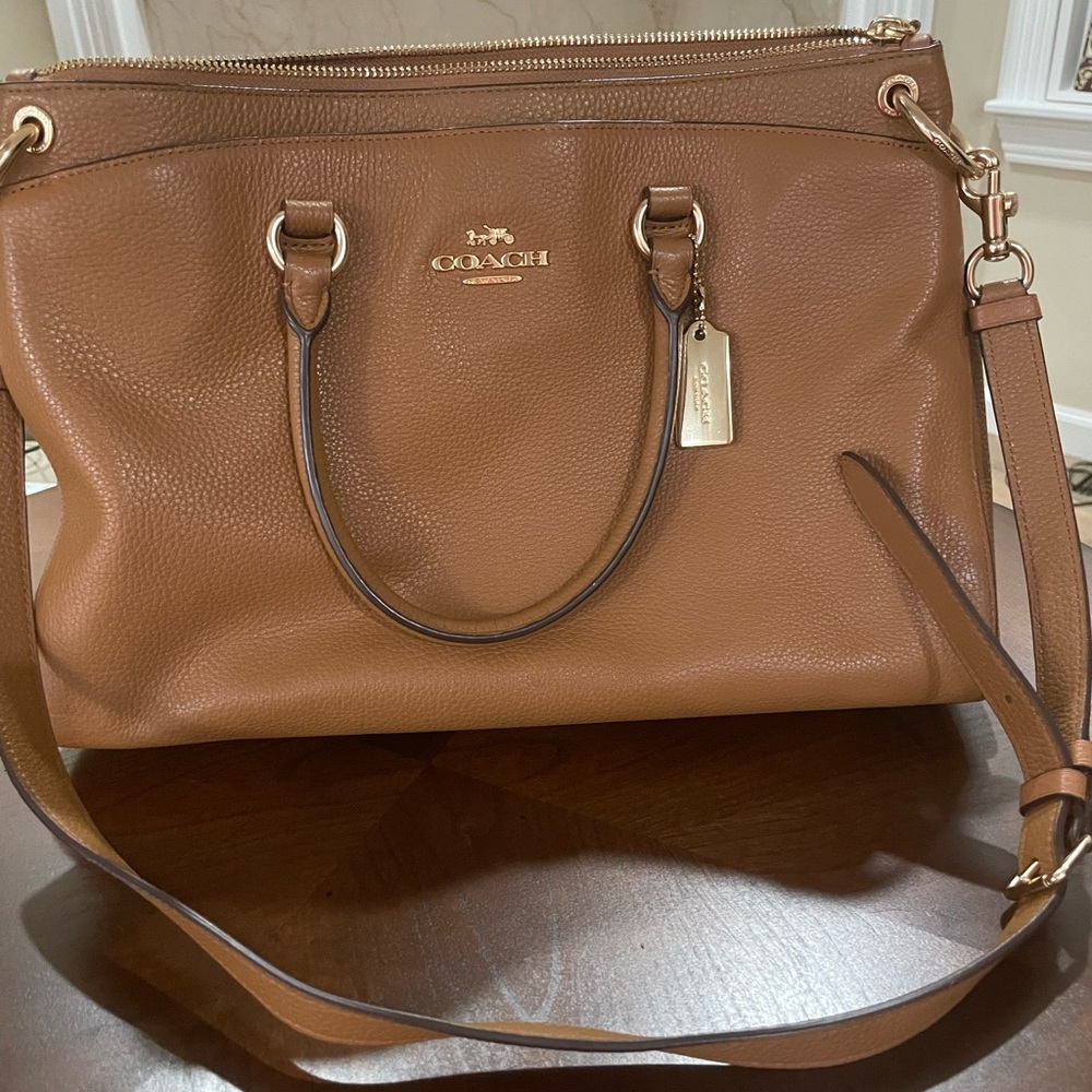 Coach purse    Excellent condition—